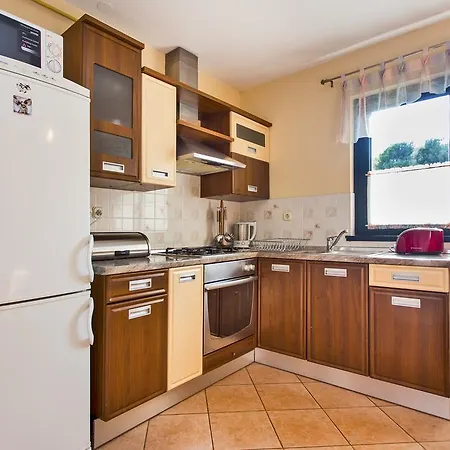 Apartment Gortanova Pula Exterior photo